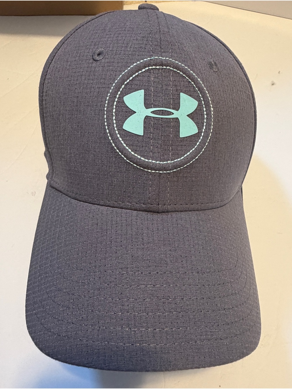 Under Armour Golf Gray baseball Cap with Mint Logo